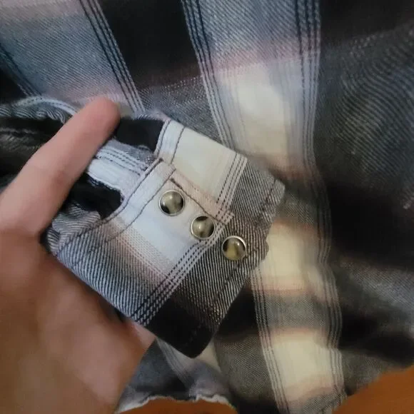 Vintage Wrangler Shirt Medium Plaid Pearl Snap Western Cowboy - Picture 7 of 7